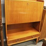 852 7100 BAR CABINET